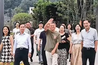 阿扎尔谈离开里尔：与弗格森有过交流，切尔西若没拿欧冠不会考虑